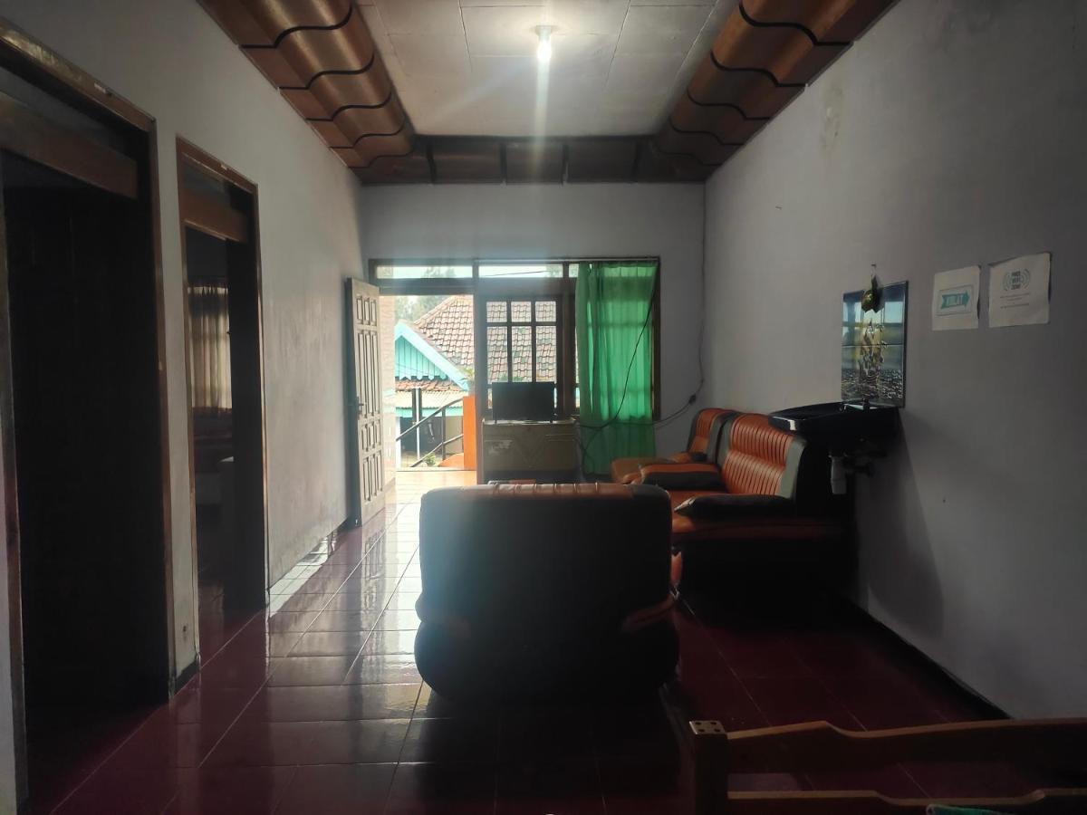 Homestay Wonotoro Asri Gunung Bromo Ngadisari Exterior photo