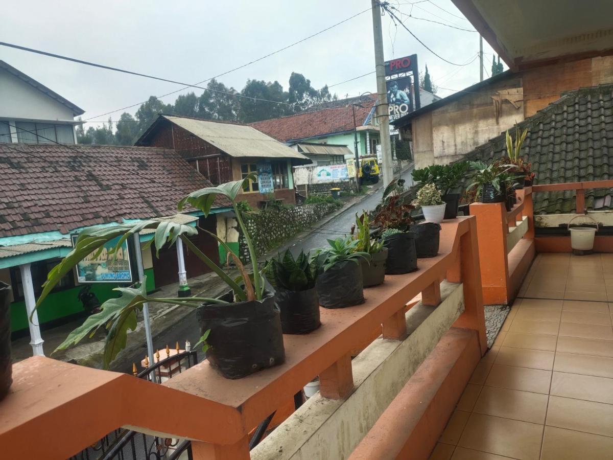 Homestay Wonotoro Asri Gunung Bromo Ngadisari Exterior photo